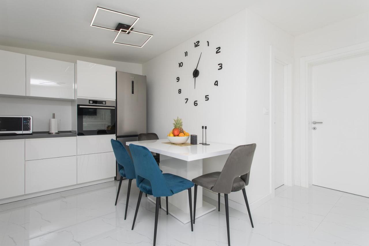 Apartment Gold Podstrana Extérieur photo